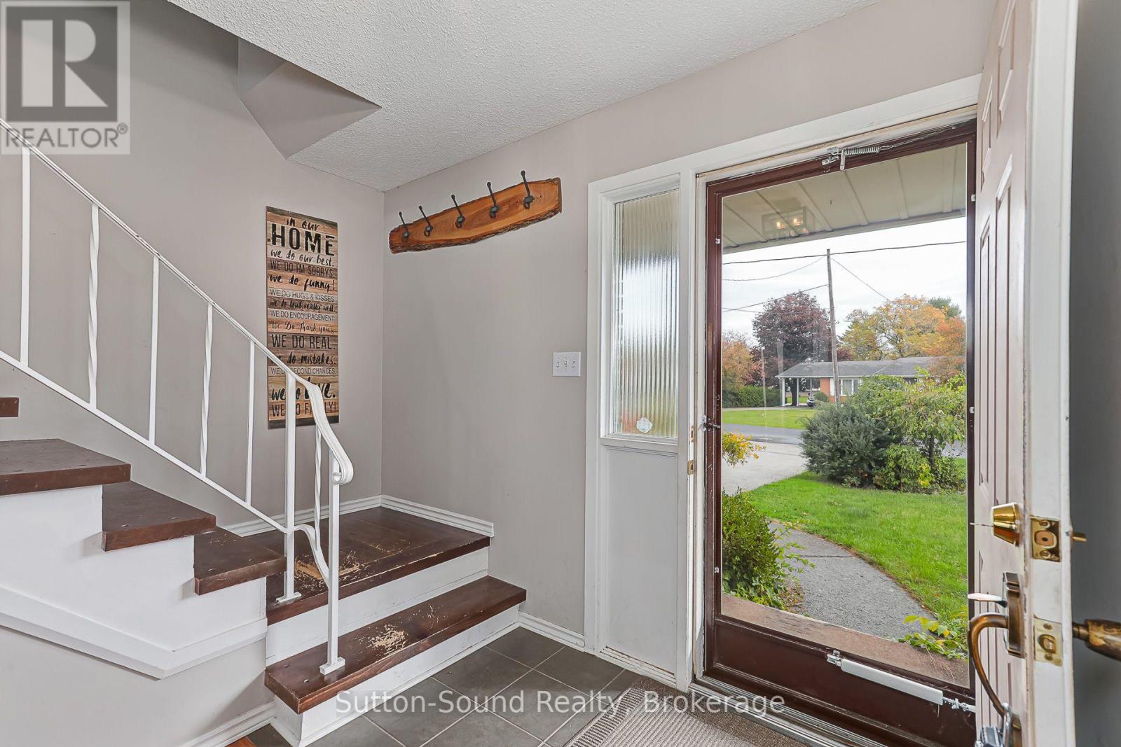 48 Union Street Property Photo 4