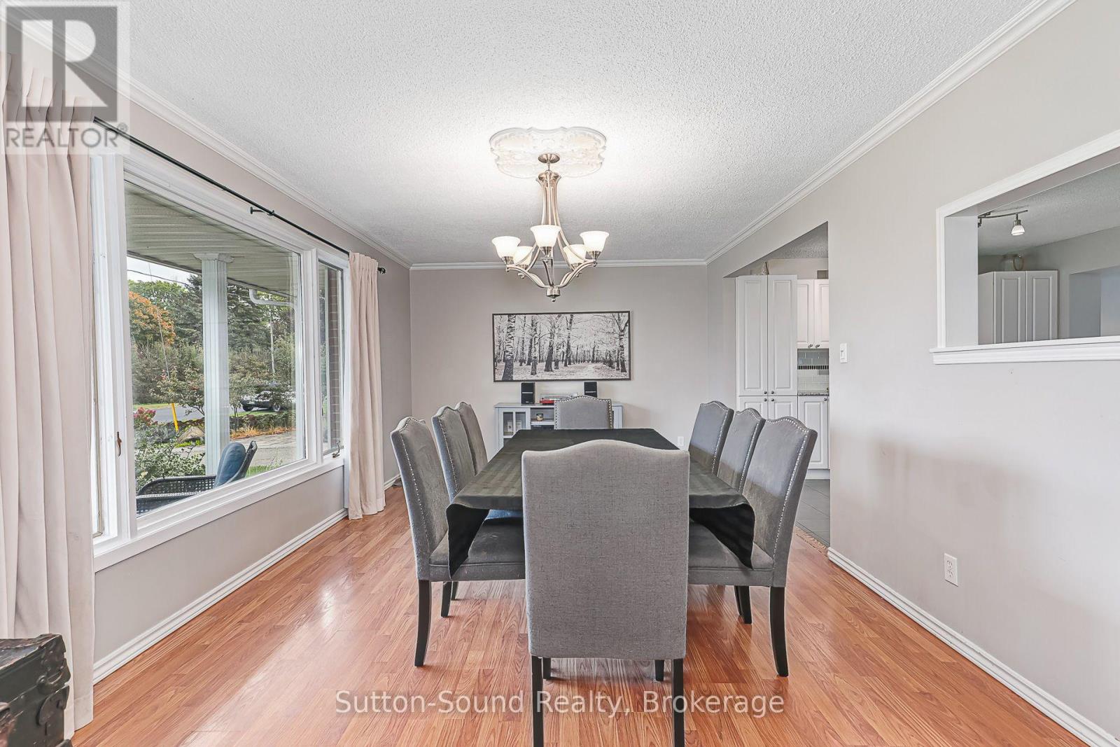 48 Union Street Property Photo 8