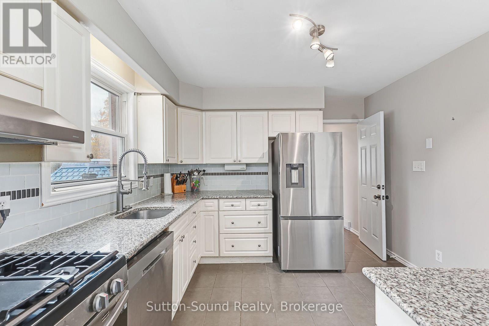 48 Union Street Property Photo 13