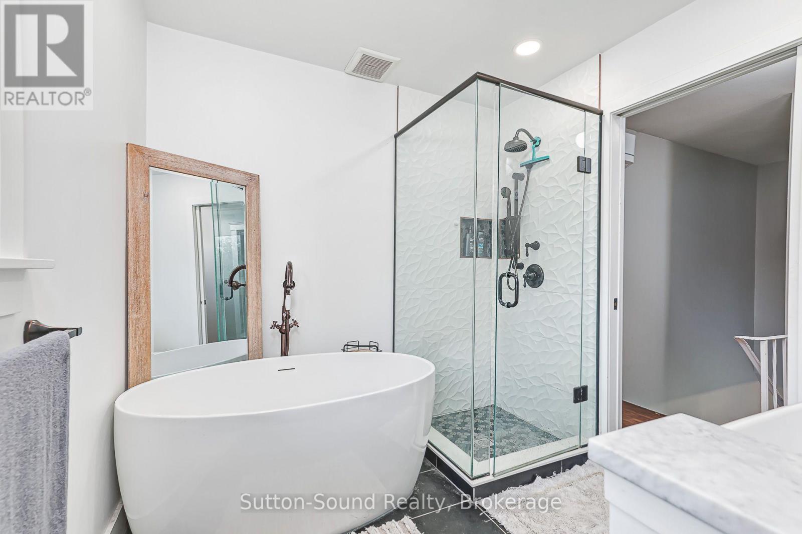 48 Union Street Property Photo 23
