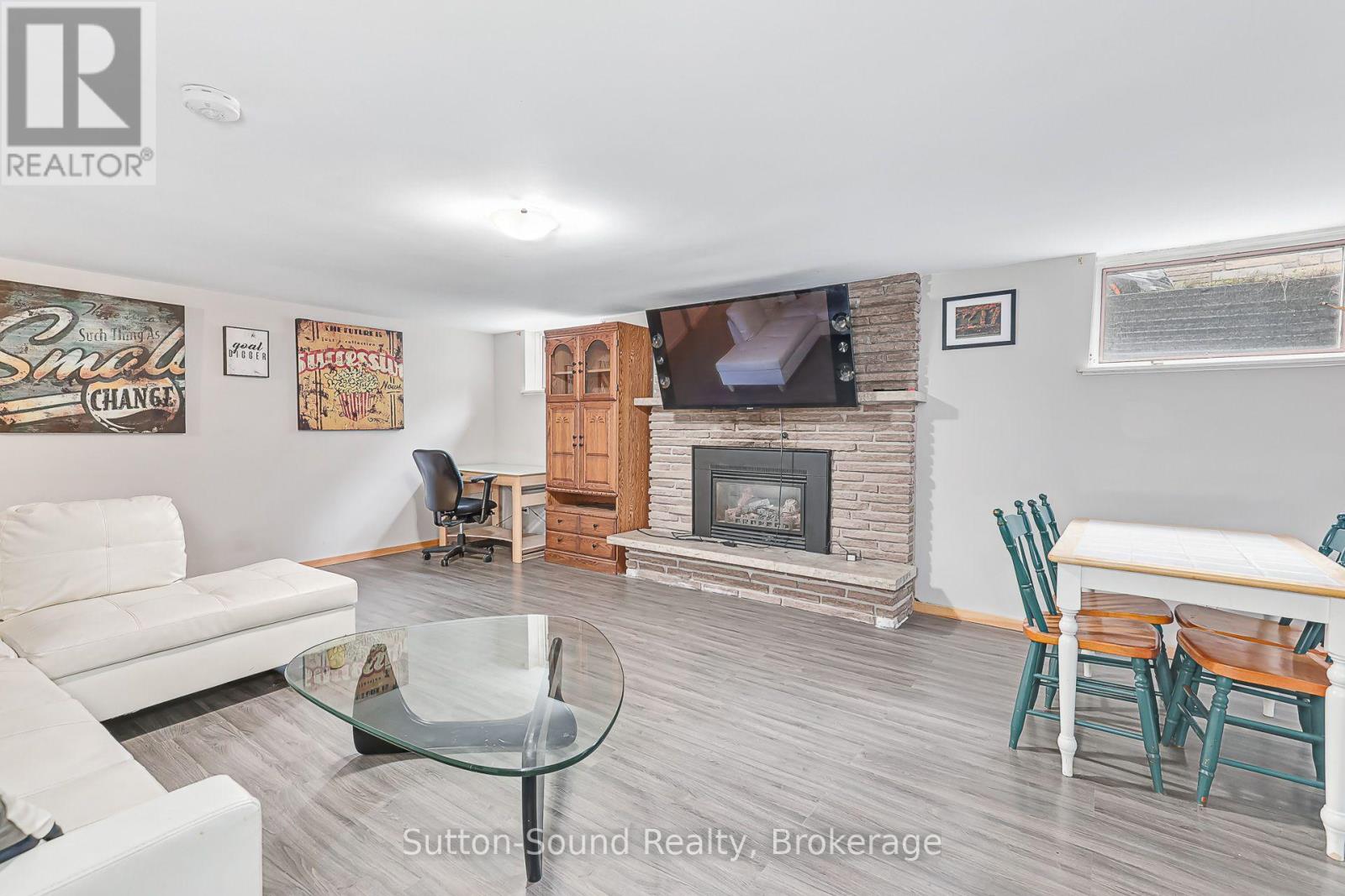 48 Union Street Property Photo 33