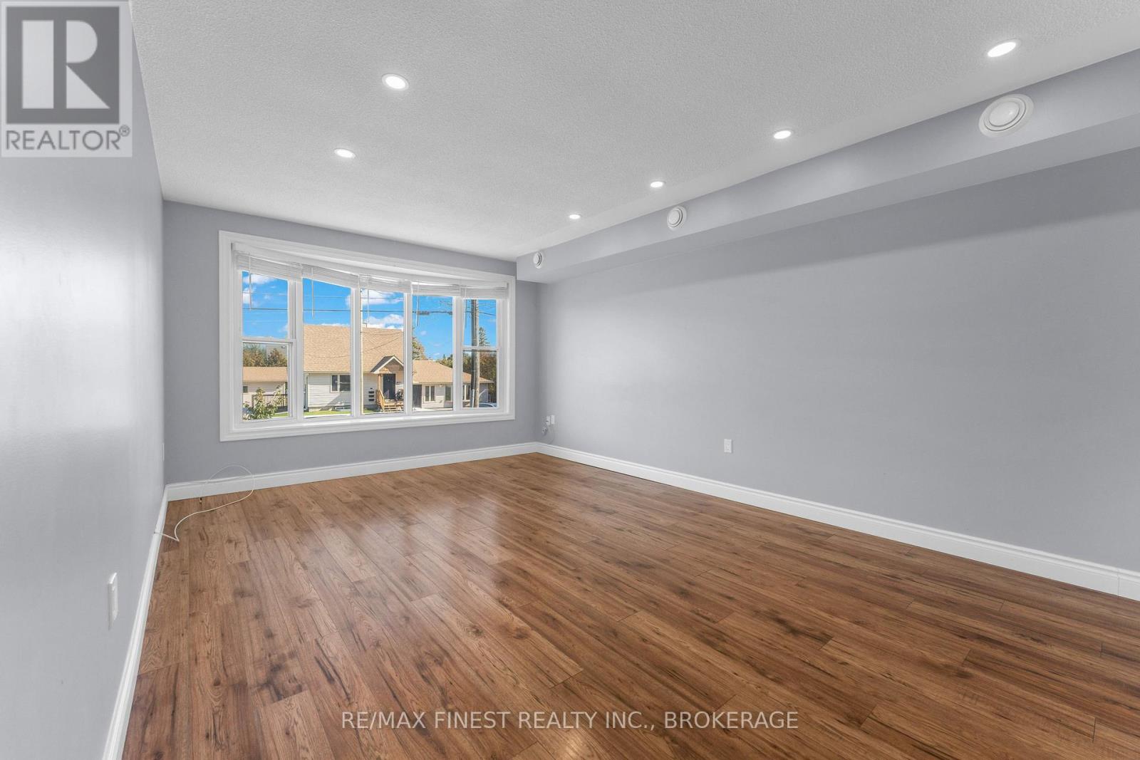 1600 Anne Street Property Photo 12