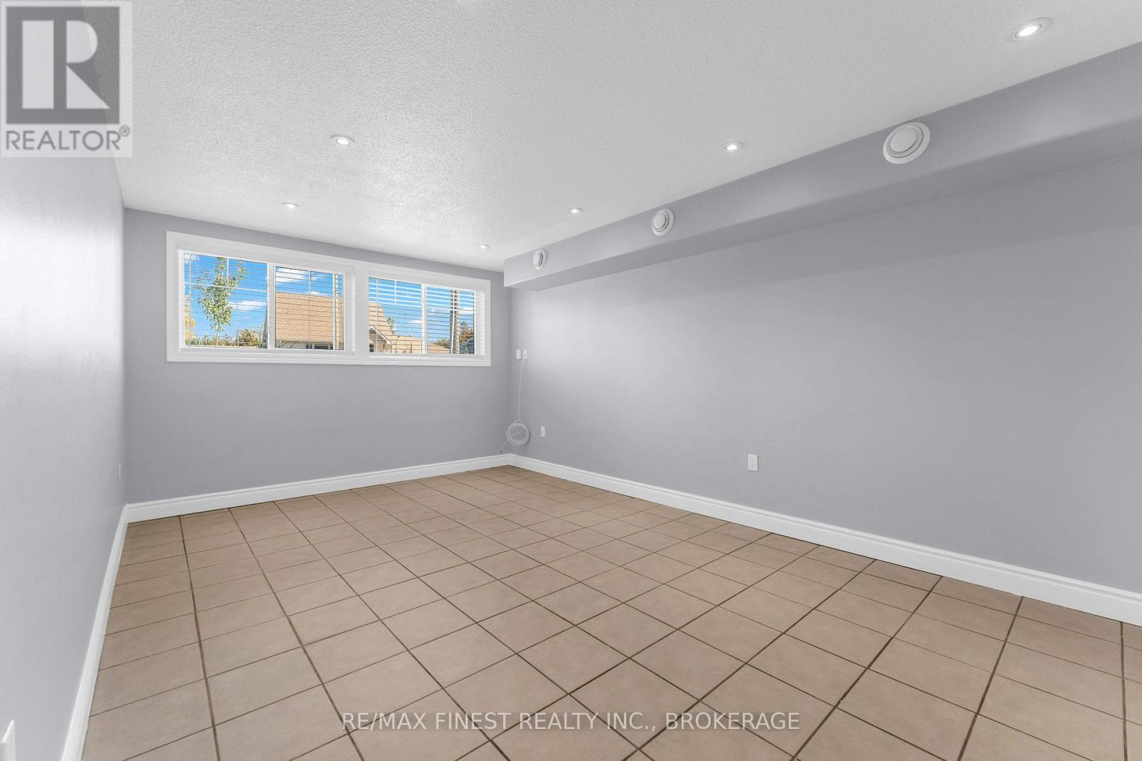 1600 Anne Street Property Photo 30