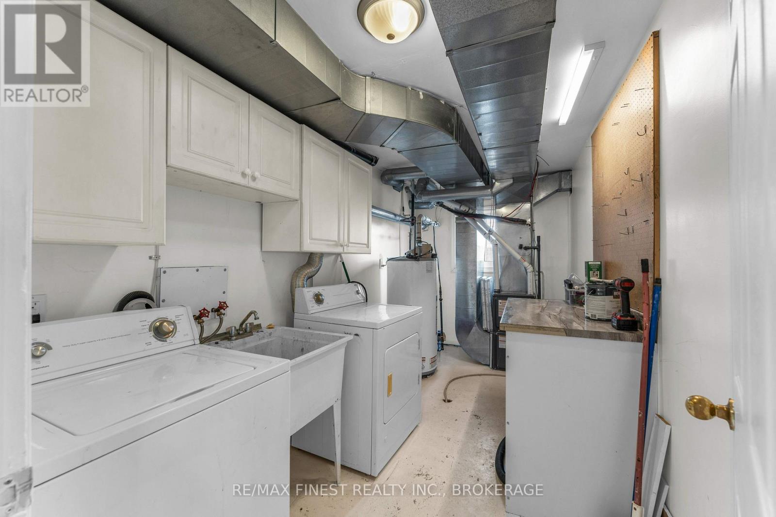 1600 Anne Street Property Photo 39