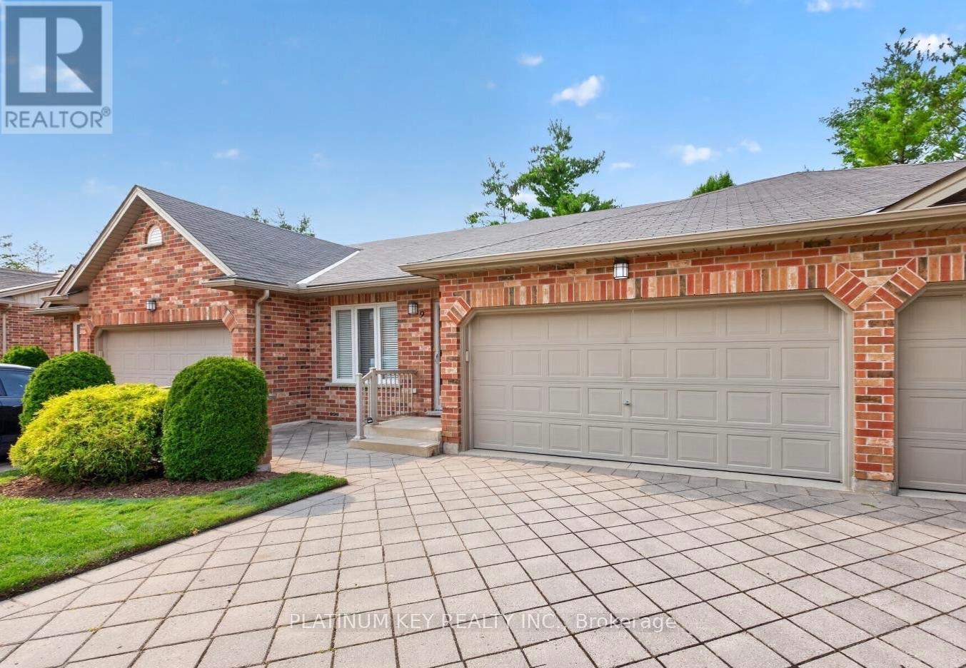9 - 43 Capulet Walk Property Photo 2