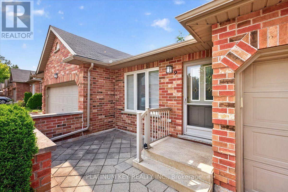 9 - 43 Capulet Walk Property Photo 3
