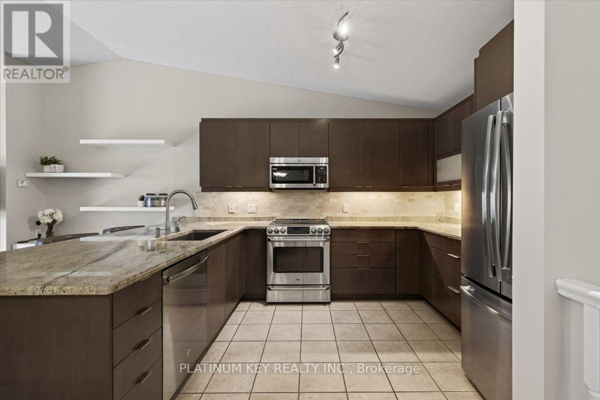 9 - 43 Capulet Walk Property Photo 6