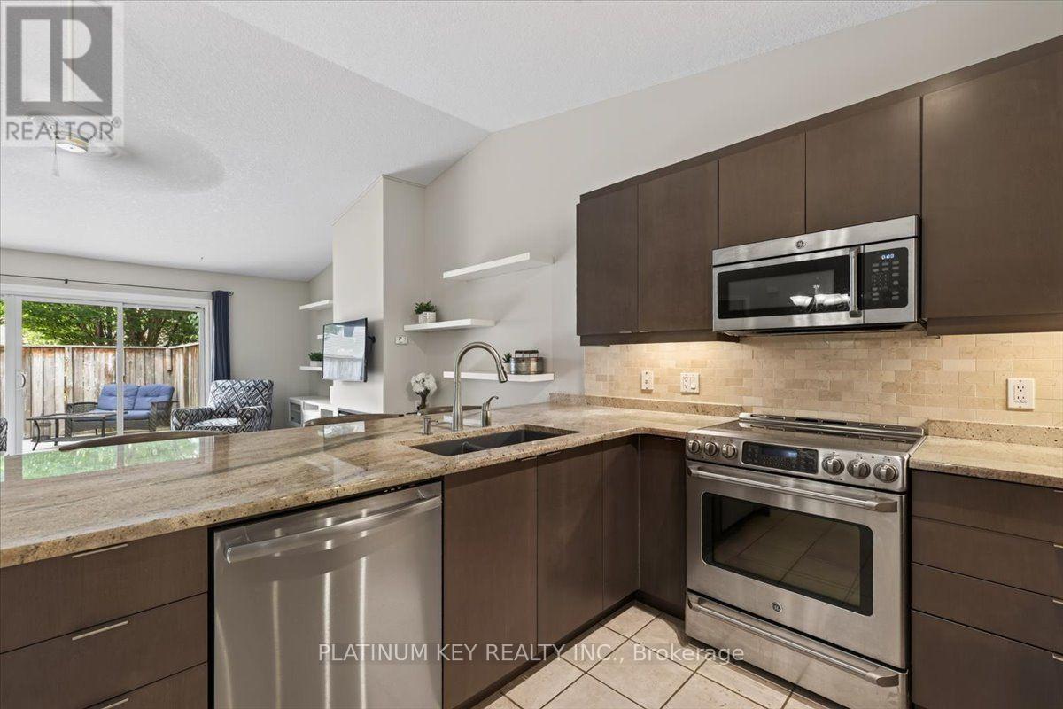 9 - 43 Capulet Walk Property Photo 7