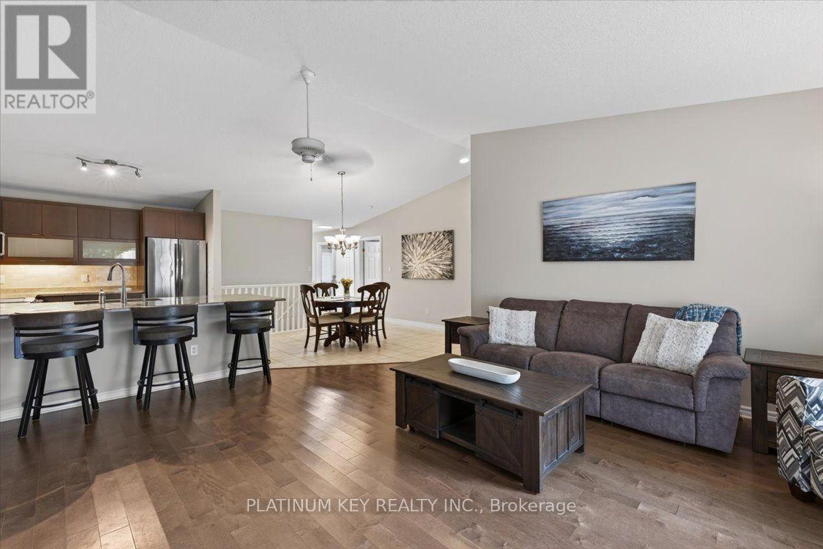 9 - 43 Capulet Walk Property Photo 14
