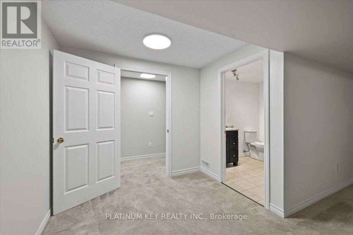 9 - 43 Capulet Walk Property Photo 24