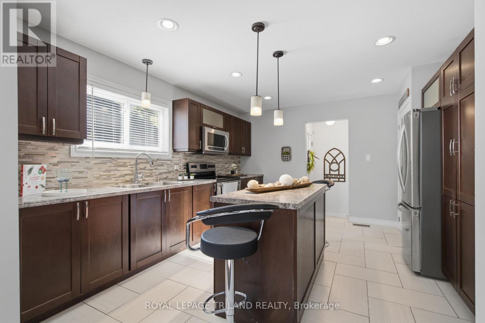 191 Barker Street Property Photo 12
