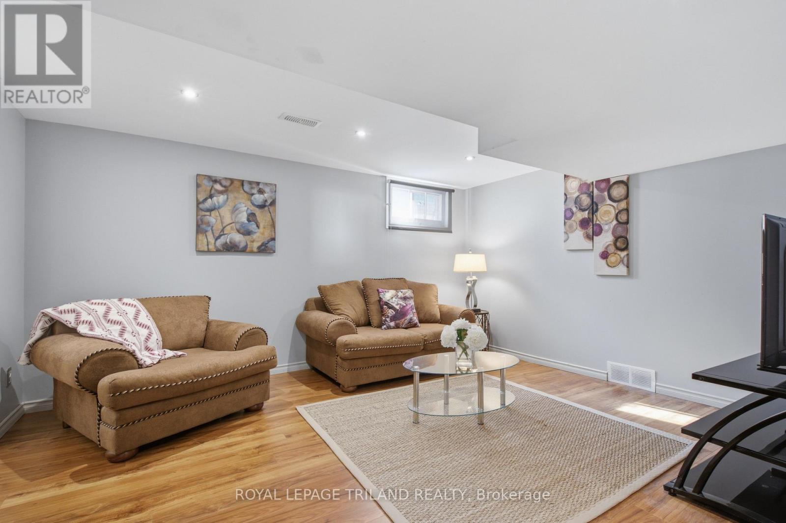 191 Barker Street Property Photo 30