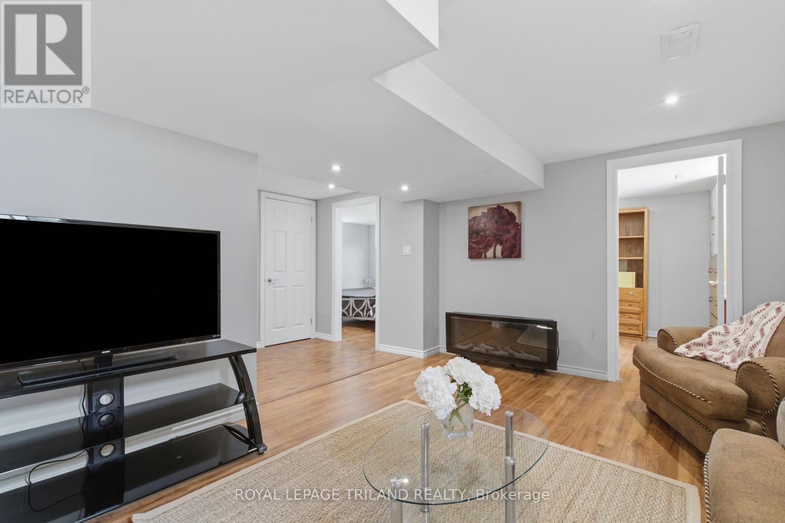 191 Barker Street Property Photo 32