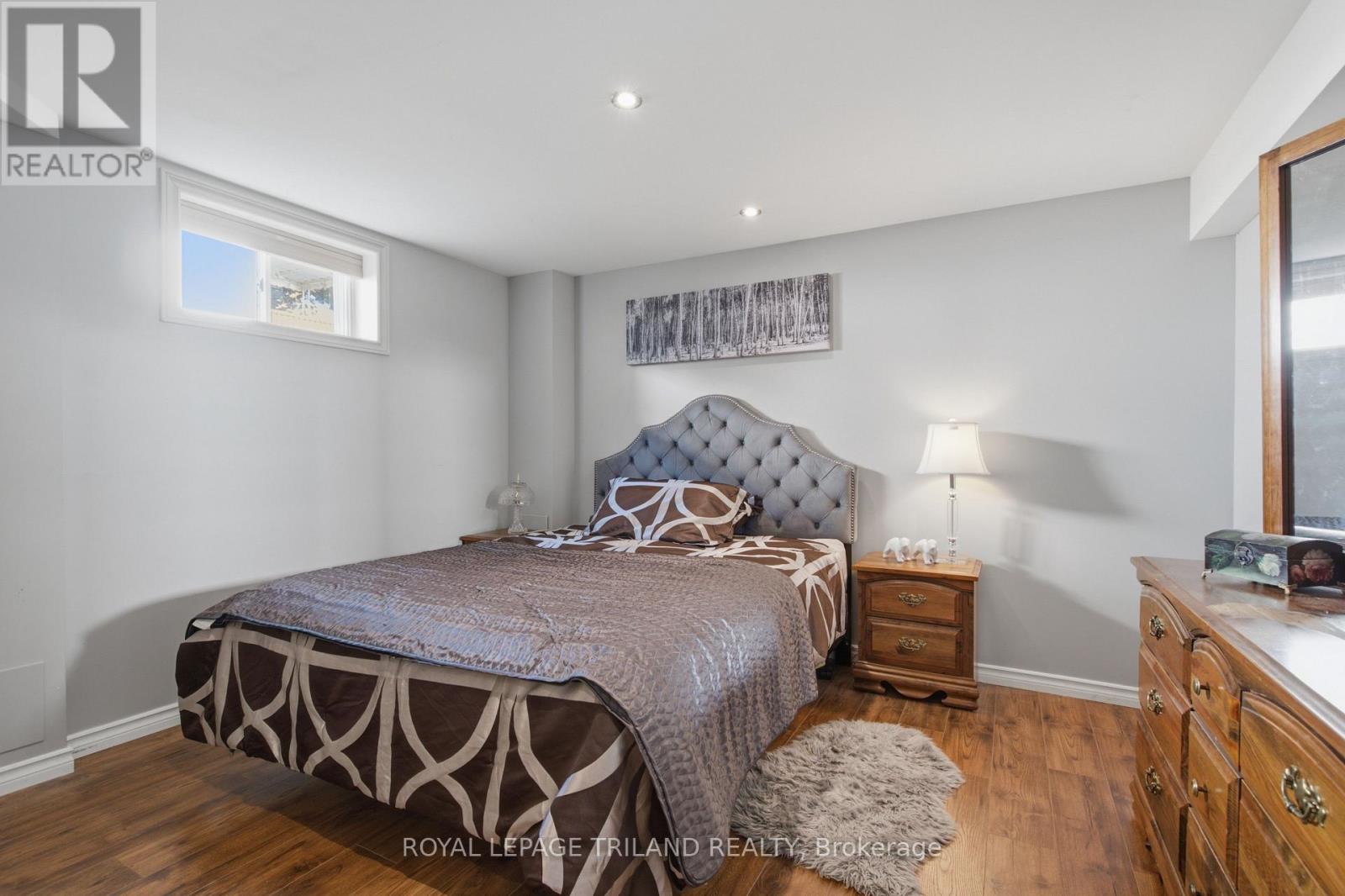 191 Barker Street Property Photo 33