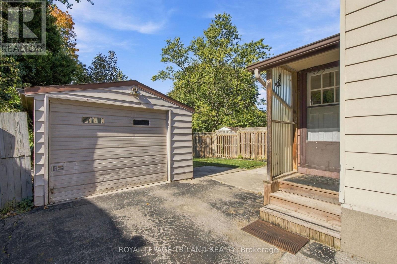 191 Barker Street Property Photo 44