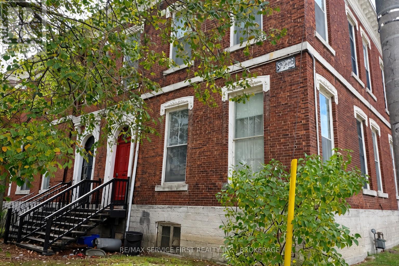 94 Sydenham Street Property Photo 3