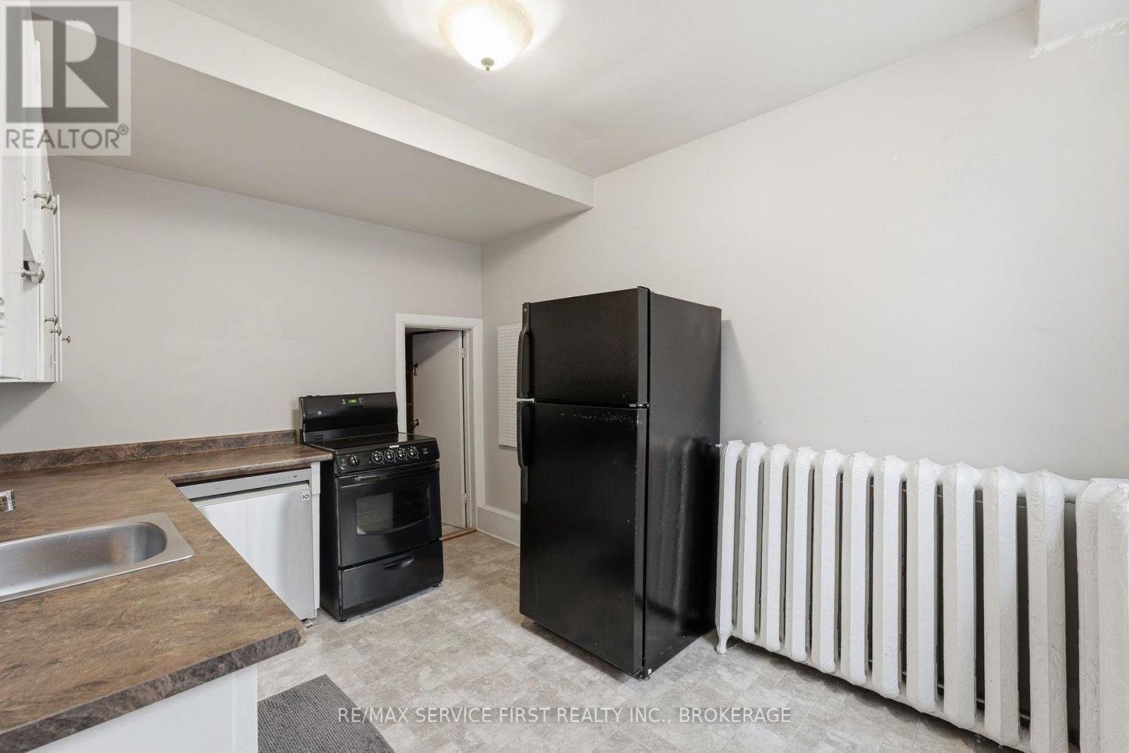 94 Sydenham Street Property Photo 30