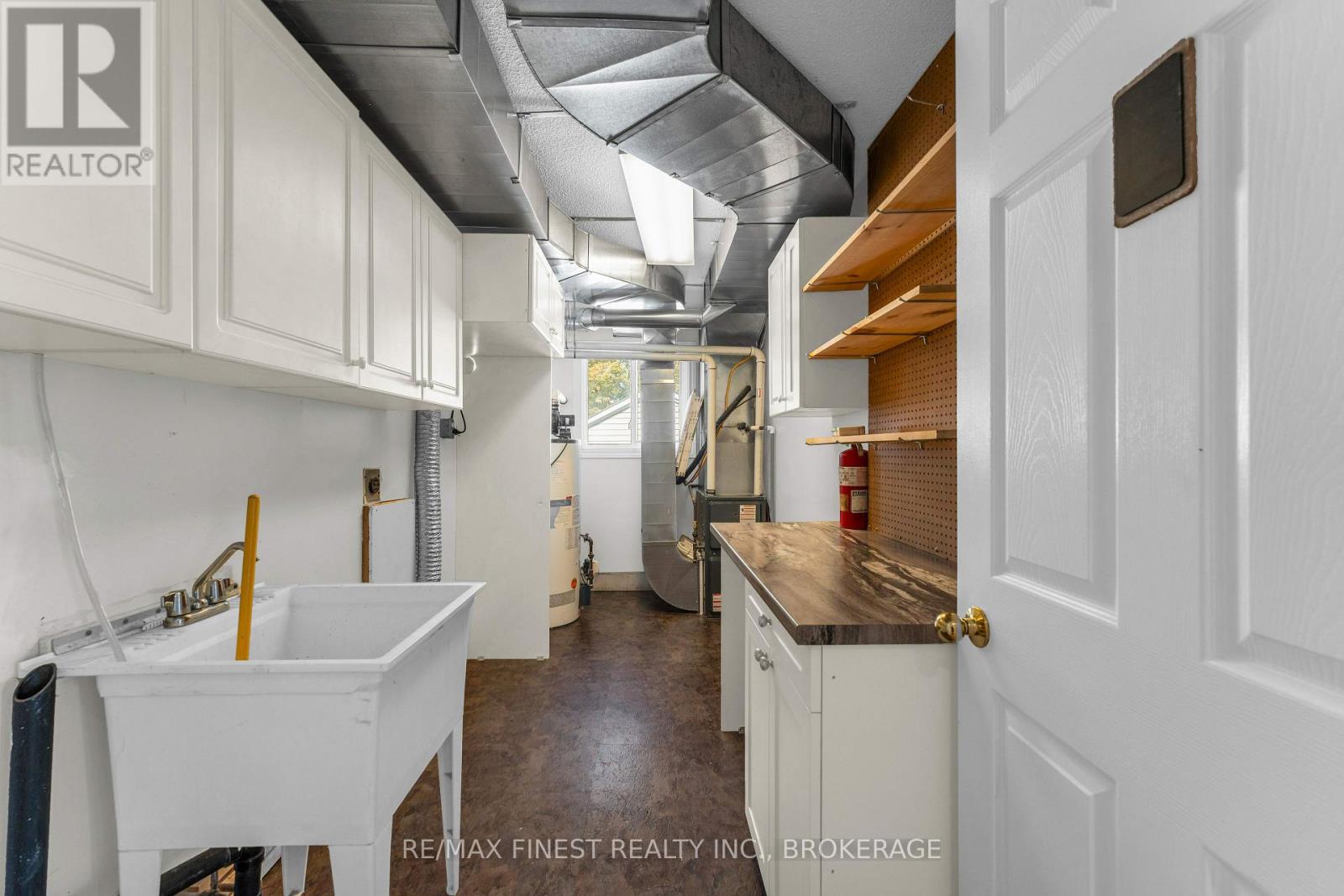 1600a Anne Street Property Photo 20