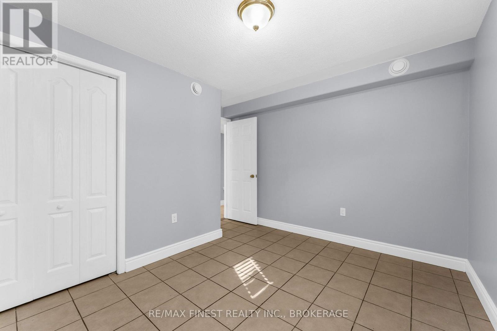 1600a Anne Street Property Photo 36