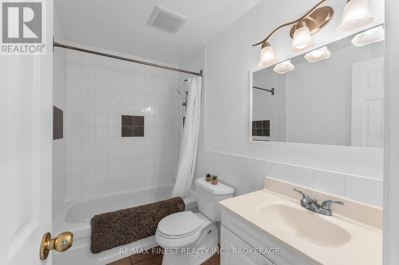 1600a Anne Street Property Photo 38