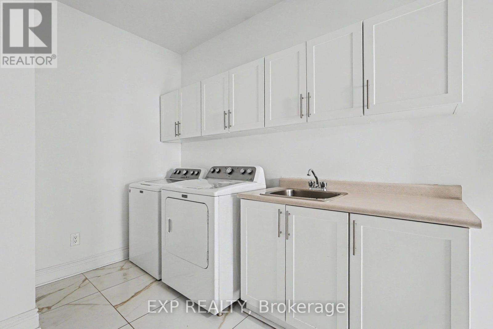 529 Peerless Street Property Photo 15