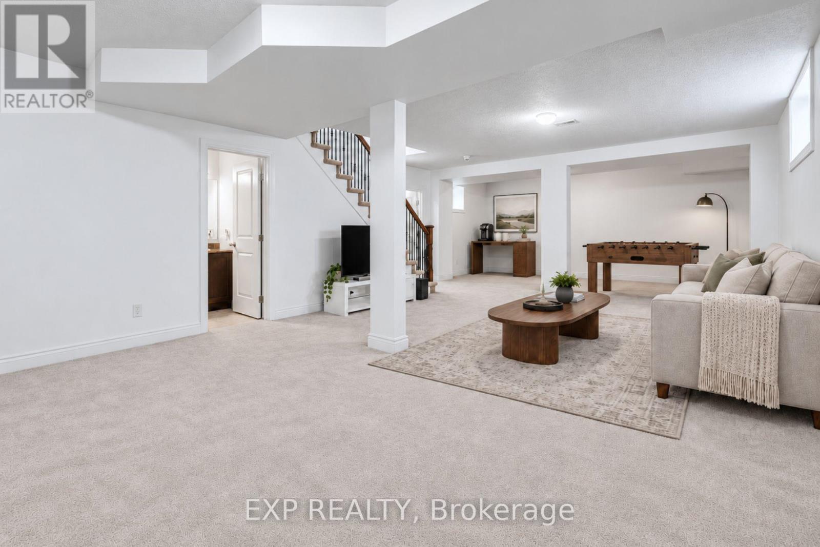 529 Peerless Street Property Photo 34