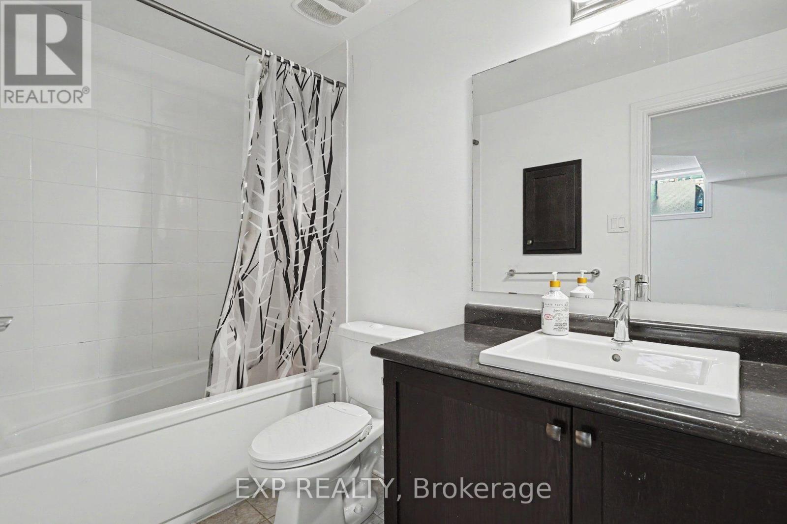 529 Peerless Street Property Photo 35