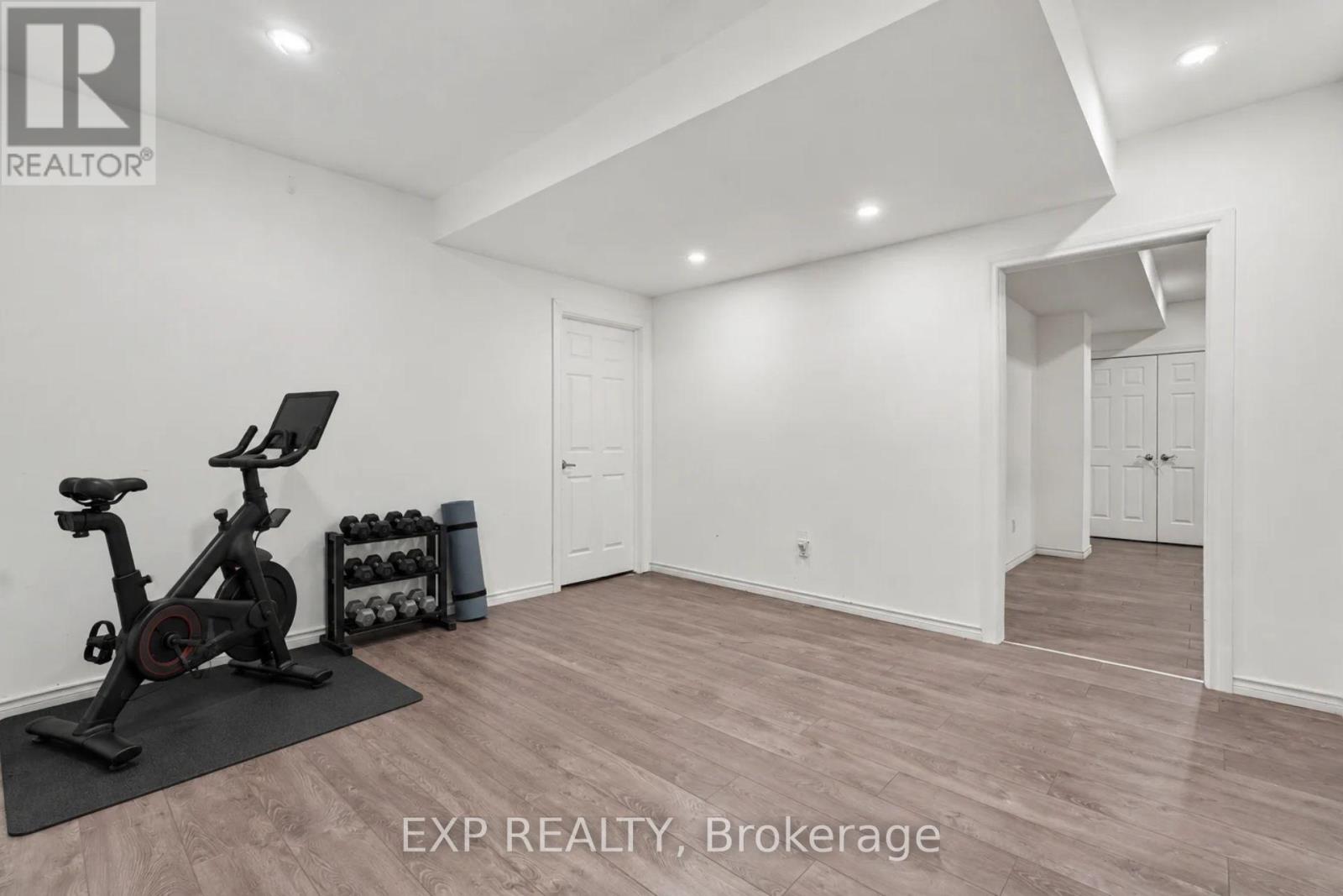 529 Peerless Street Property Photo 36