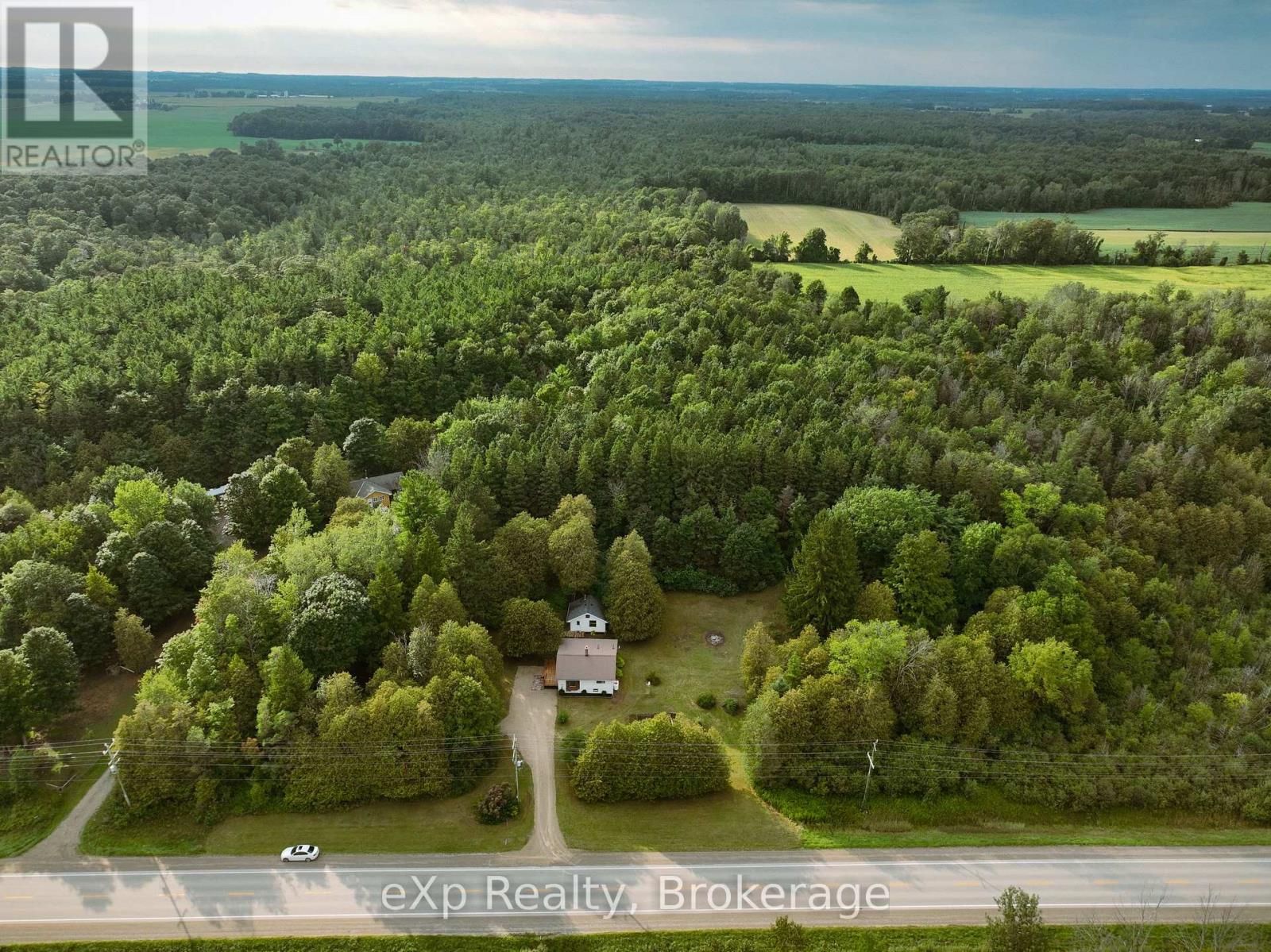83761 Brussels Line Property Photo 1