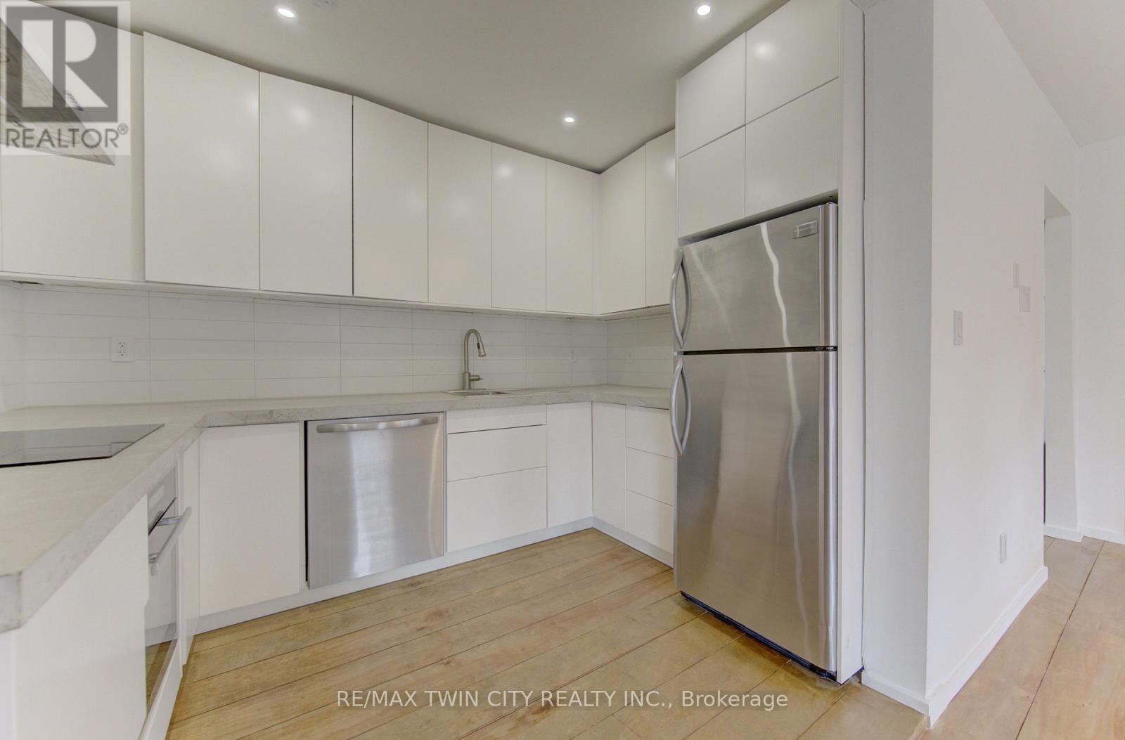 67 Louisa Street Property Photo 17