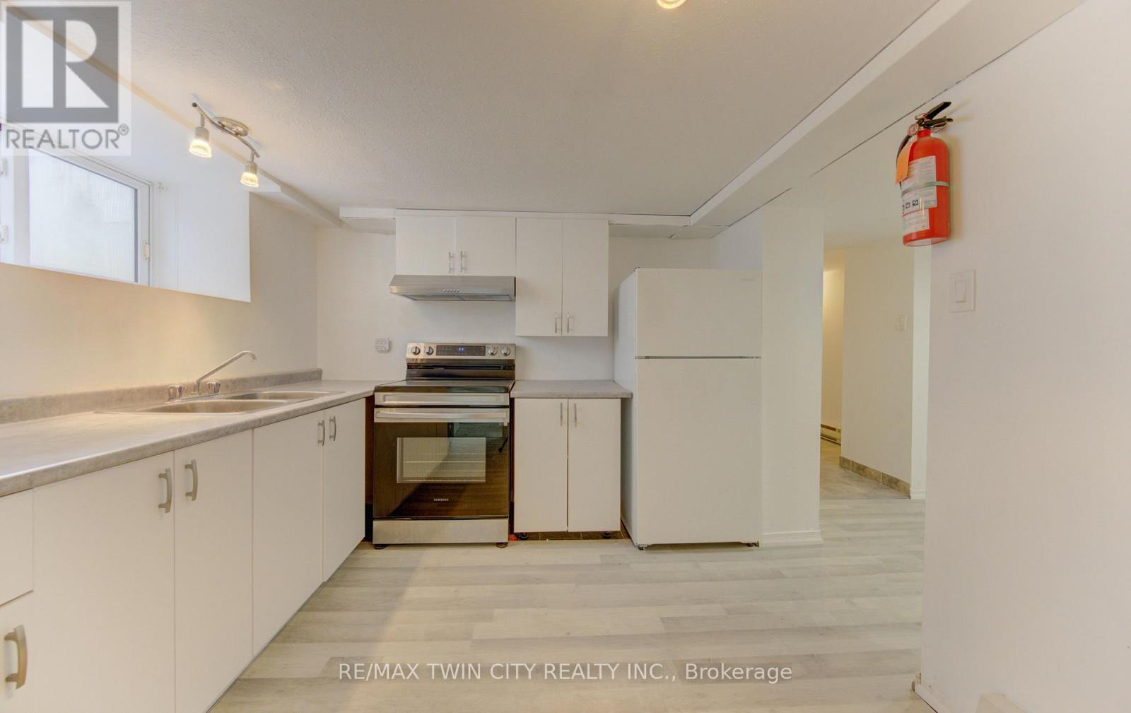 67 Louisa Street Property Photo 29