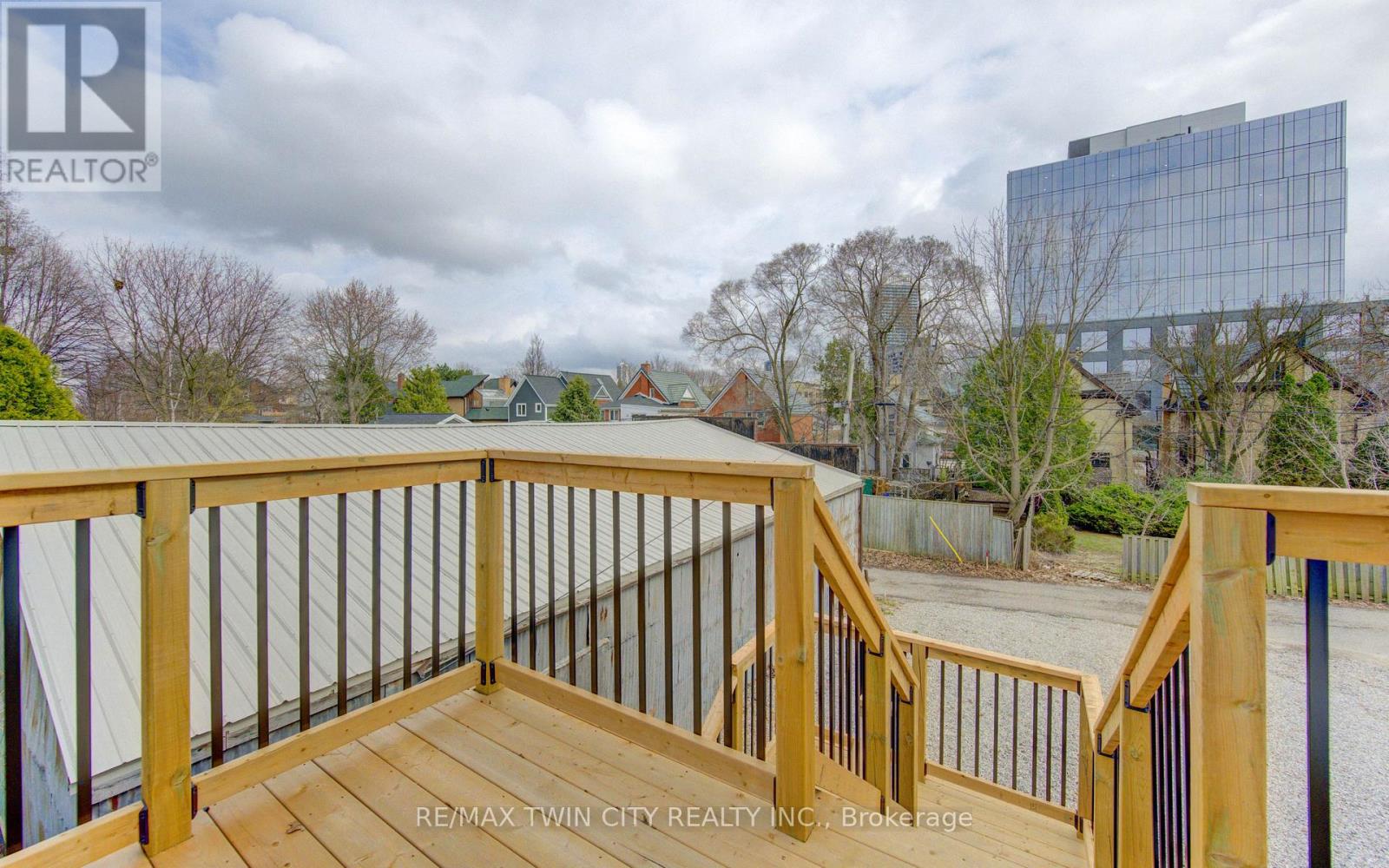 67 Louisa Street Property Photo 32