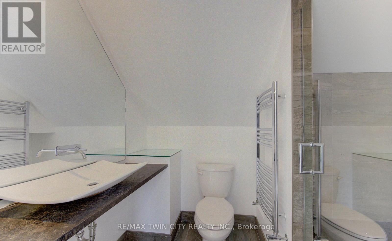 67 Louisa Street Property Photo 39