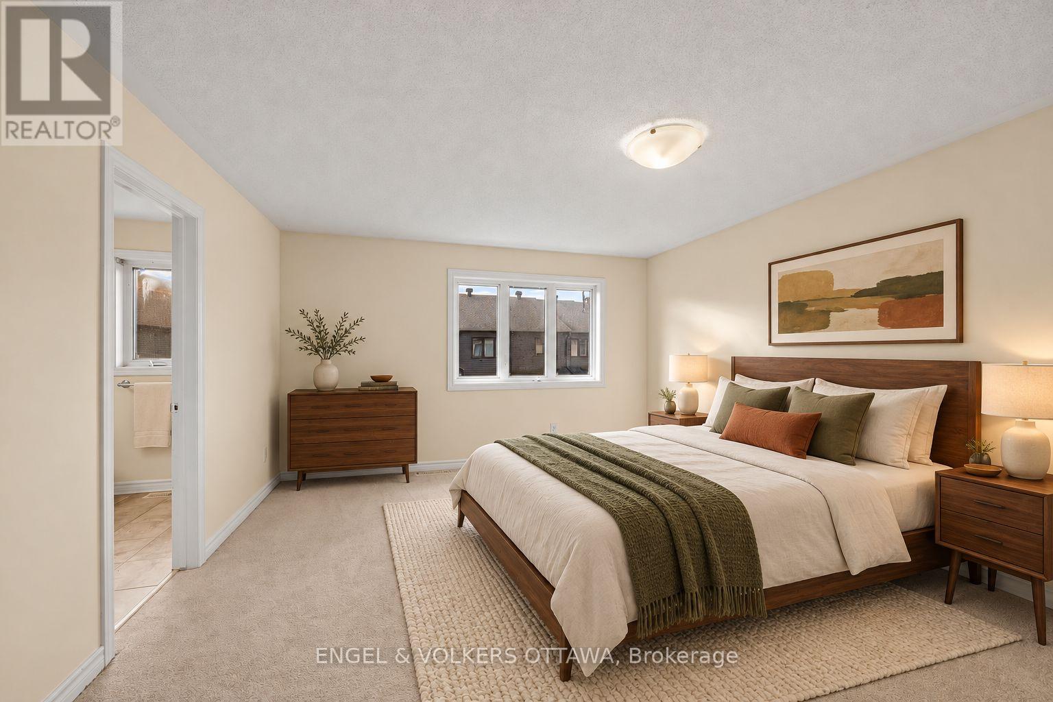 561 Petrichor Crescent Property Photo 8