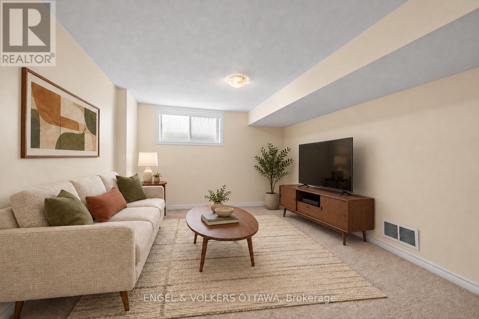 561 Petrichor Crescent Property Photo 15
