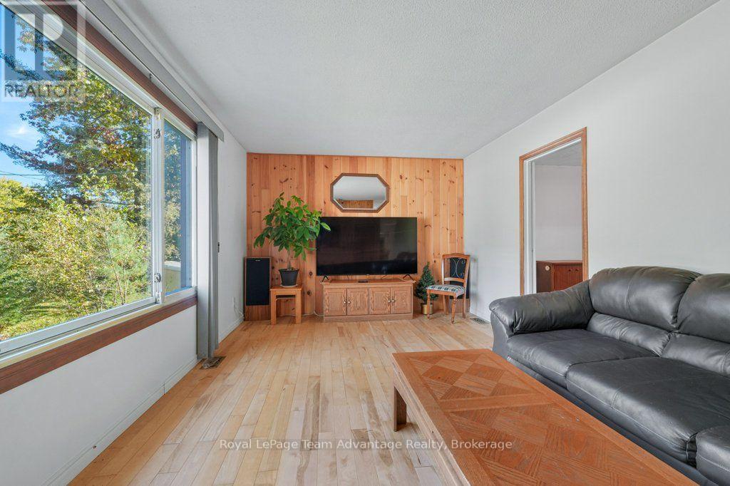 48 Hammel Avenue Property Photo 11