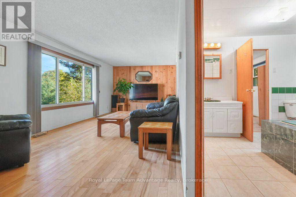 48 Hammel Avenue Property Photo 14