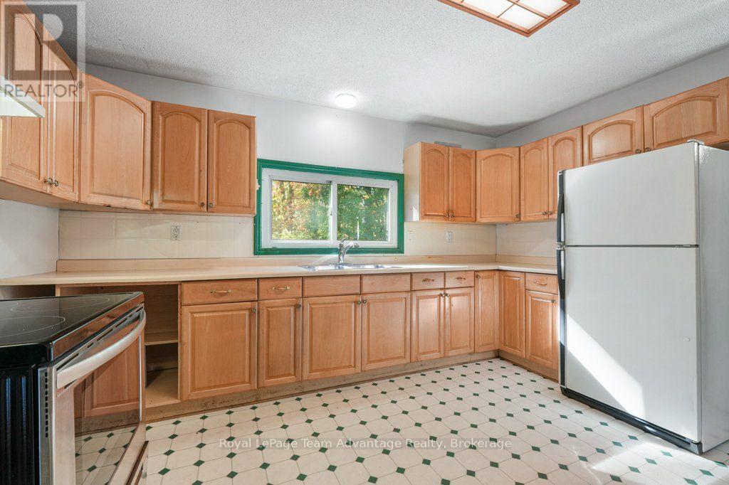 48 Hammel Avenue Property Photo 16
