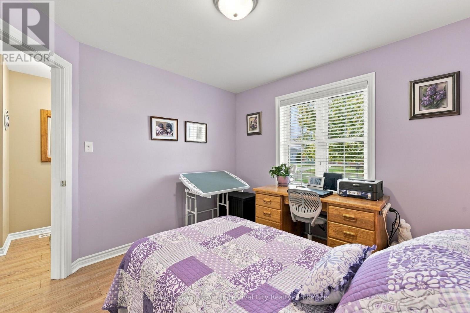 407 Warren Street Property Photo 19