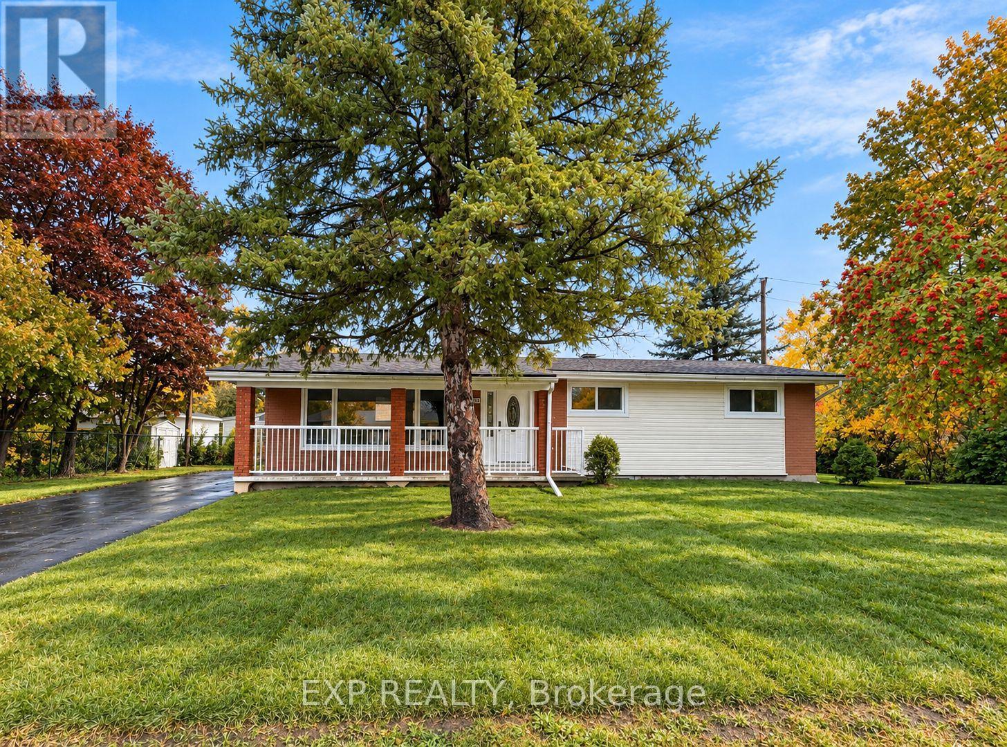 1136 DEER PARK ROAD Property Photo 1