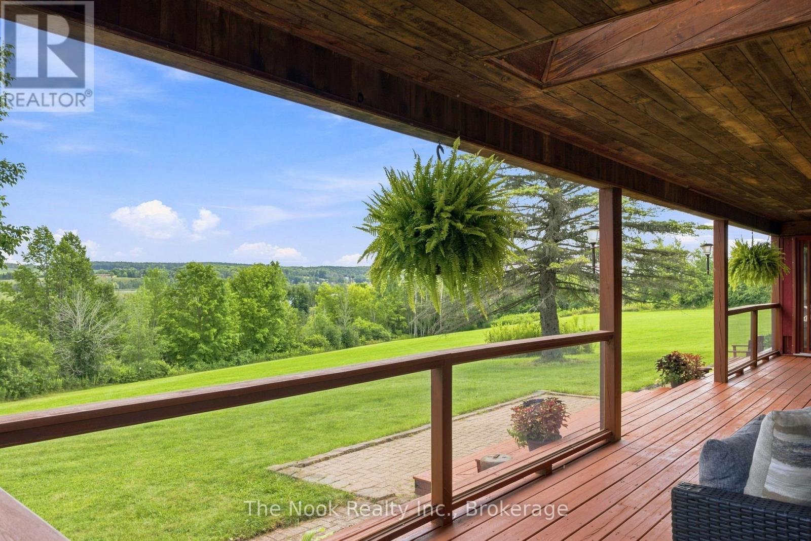 820 Rahmel Road Property Photo 7