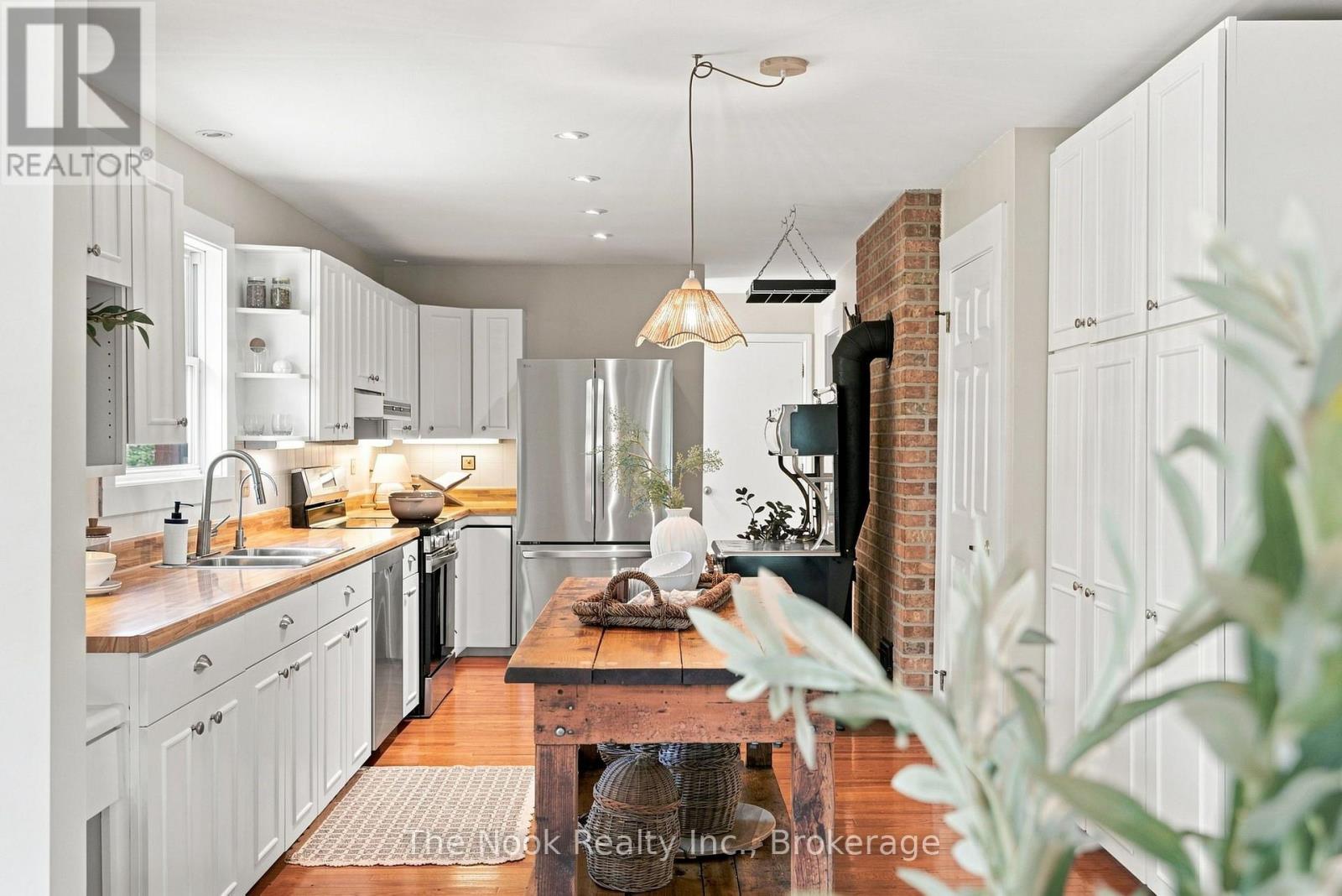 820 Rahmel Road Property Photo 14