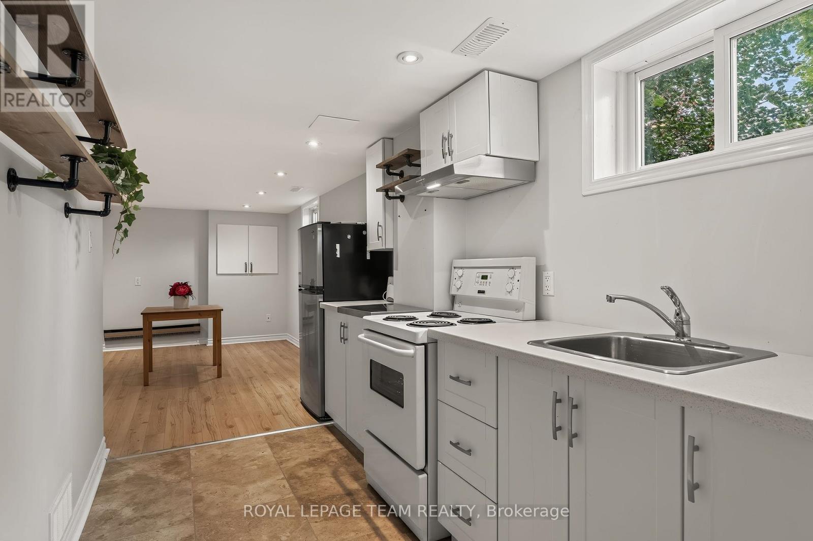 125 Norice Street Property Photo 36