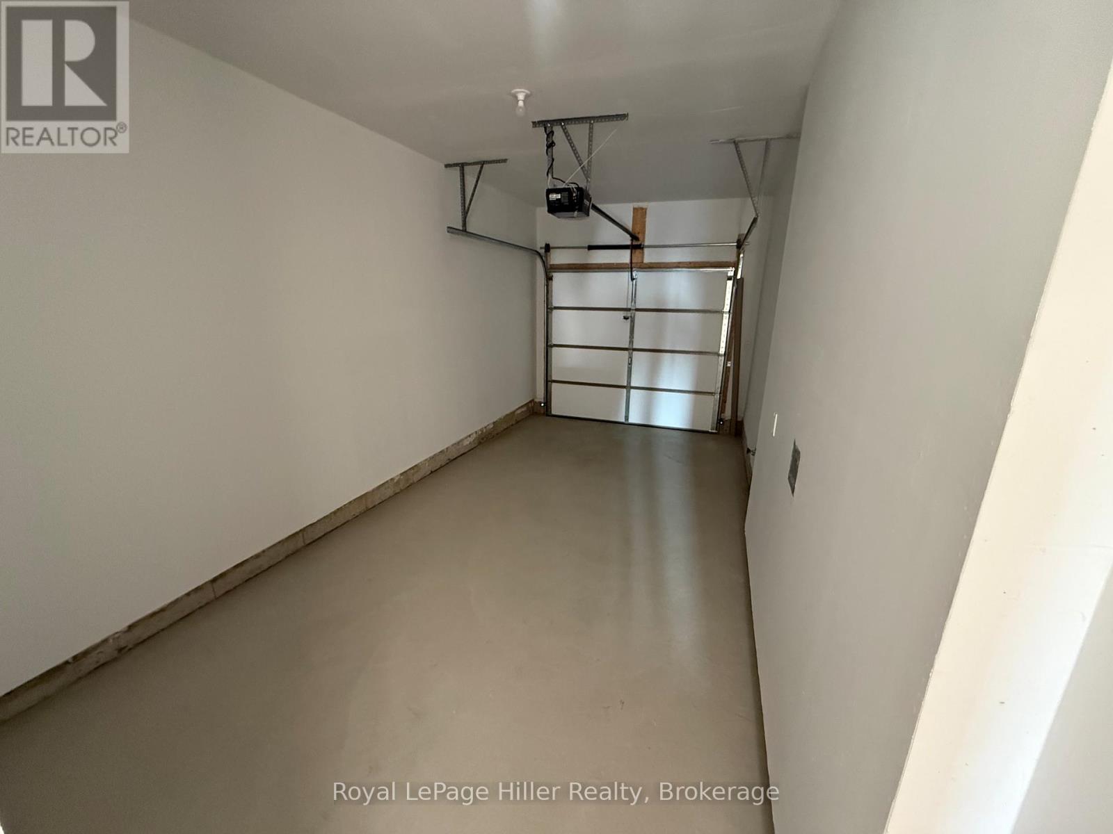 6 Poett Avenue Property Photo 11