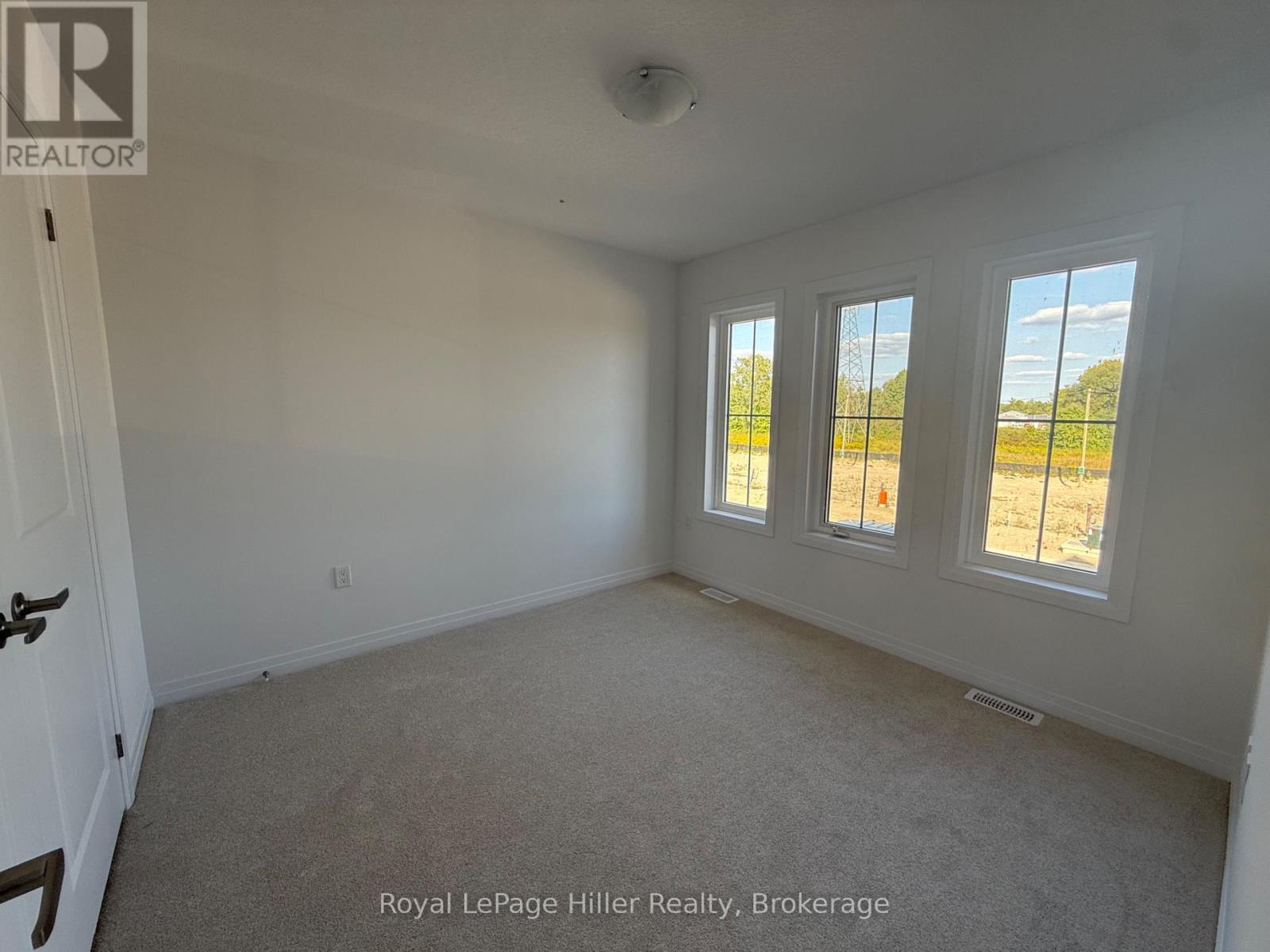6 Poett Avenue Property Photo 17
