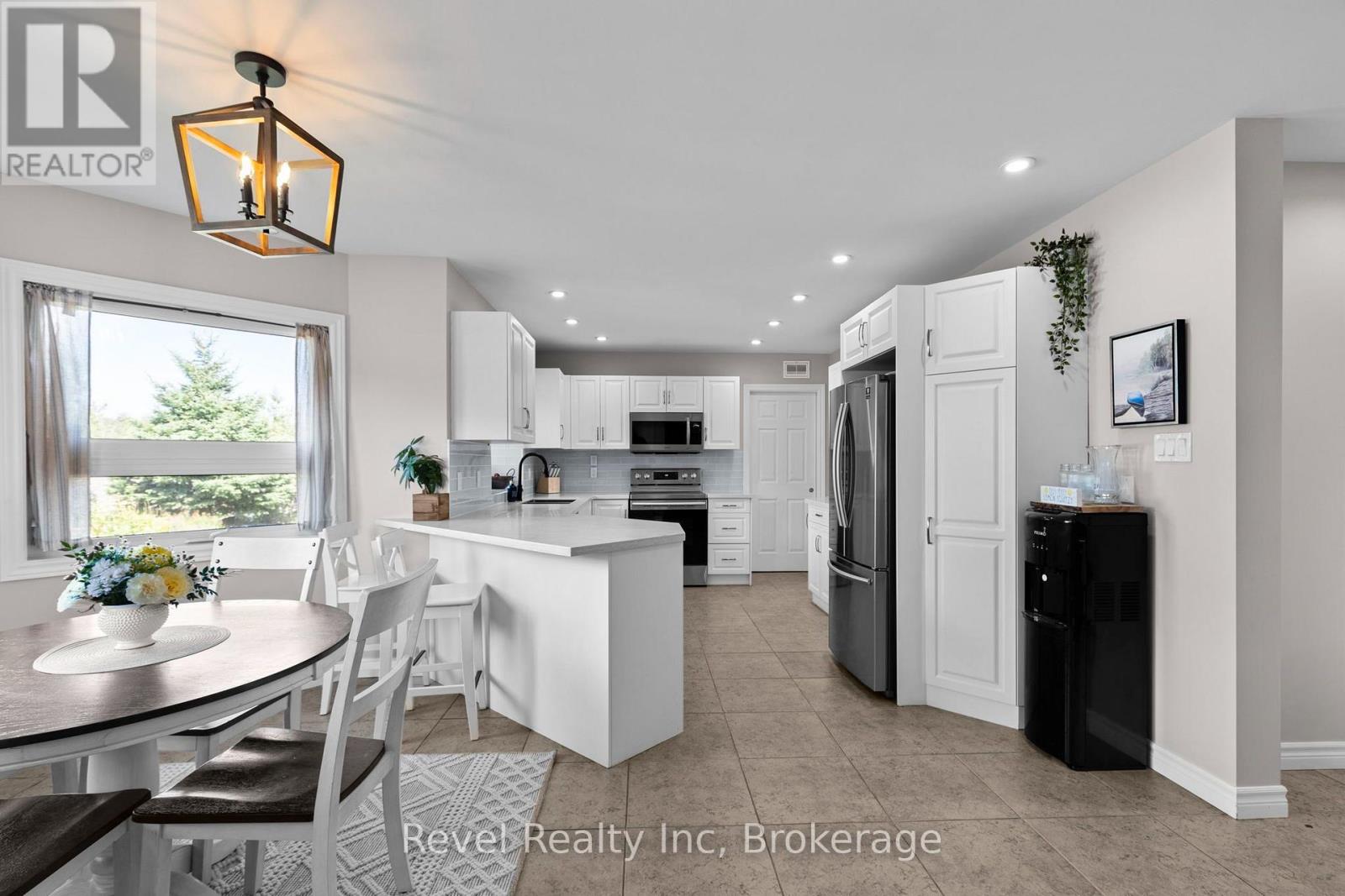 5 Avery Court Property Photo 11