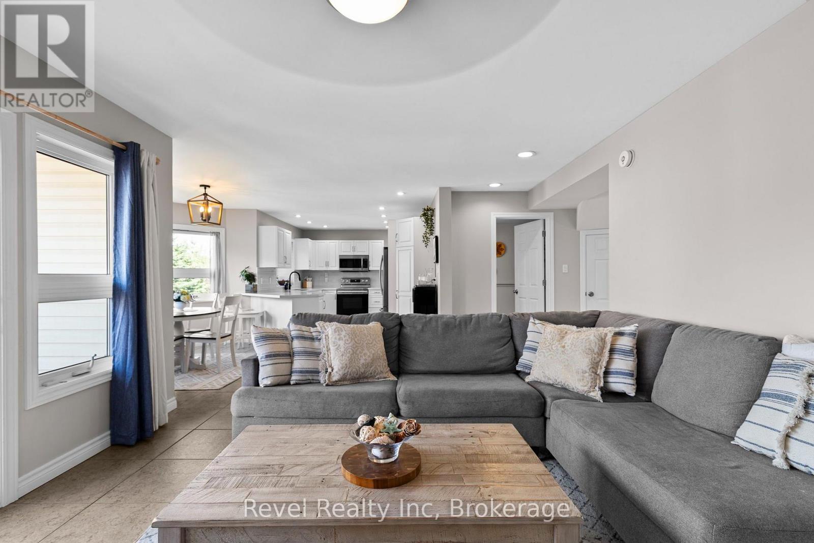 5 Avery Court Property Photo 13