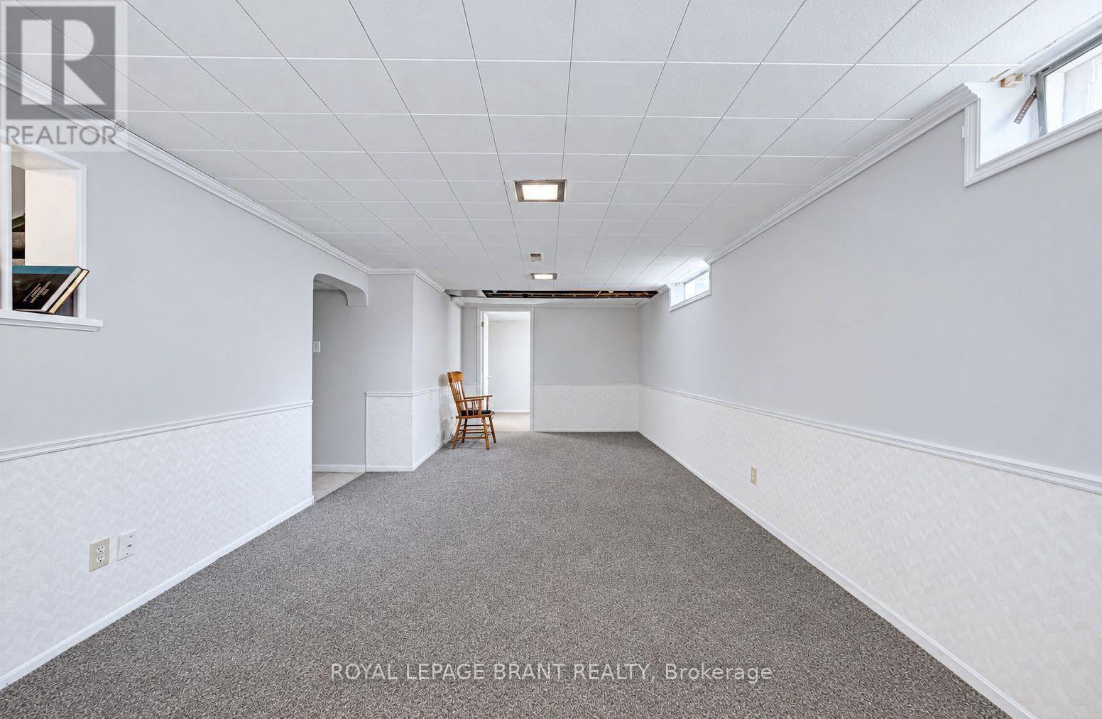 582 Grand Valley Drive Property Photo 13