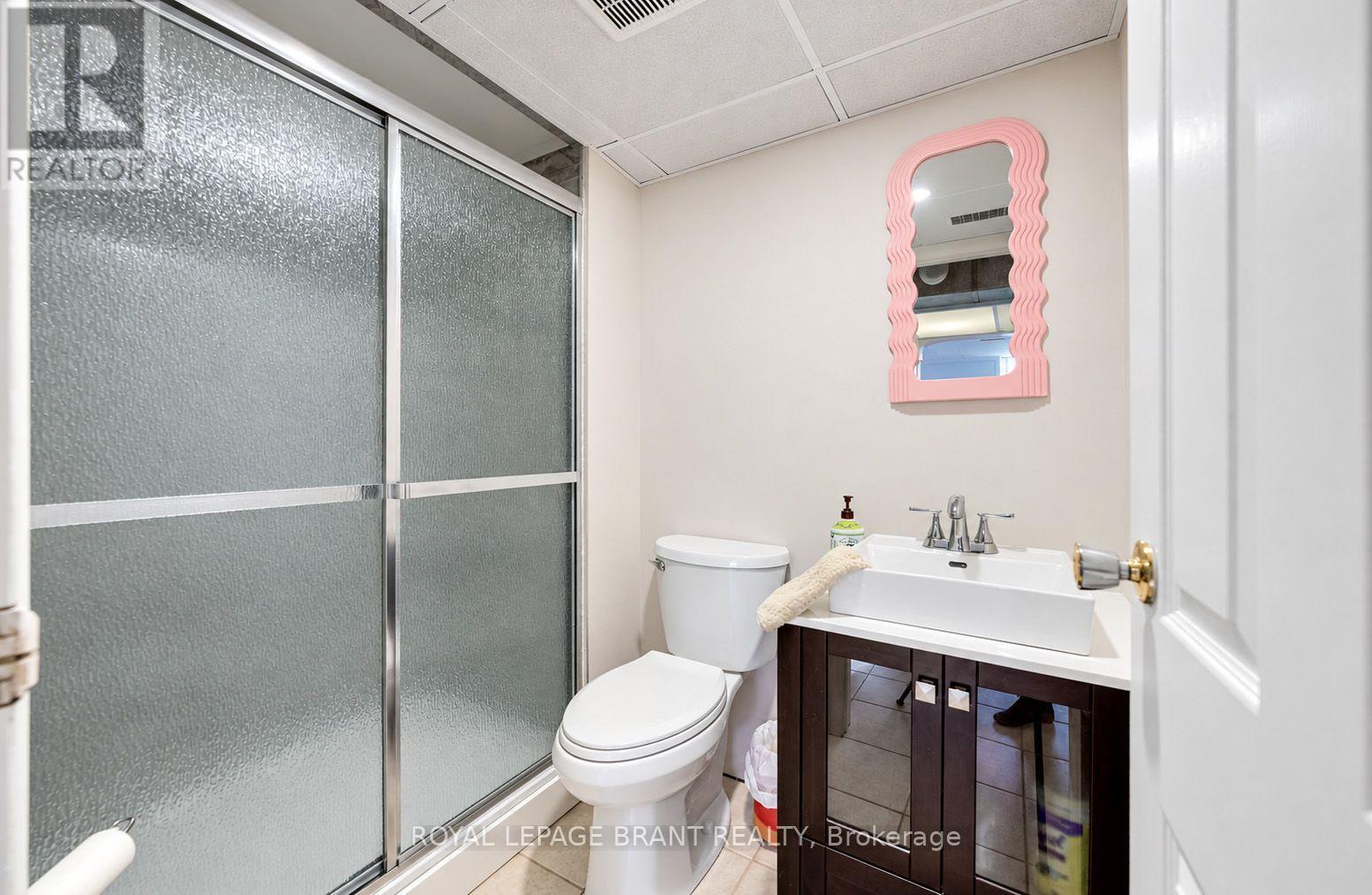 582 Grand Valley Drive Property Photo 14