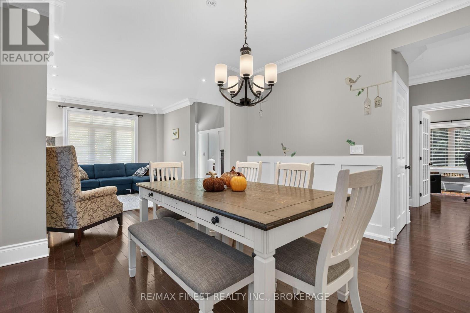 589 Fieldstone Drive Property Photo 8